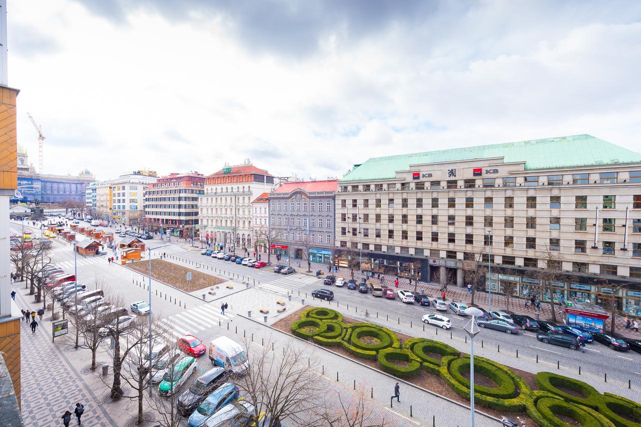 פראג Wenceslas Square Apartment מראה חיצוני תמונה